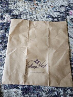 Patricia Nash Beige Logo Dust Bag with Purple Print 16xw 17h